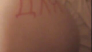 Молоді порно з мамою друга хлопці трахкають світловолосу дівчину і задовольняють її подвійним проникненням.