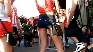 Чирлідерки обдарували оральними ласками член мама і син секс одного чувака.