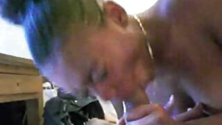 Блондинка в туалеті ресторану займається mama v porno еблею з чоловіком кращої подруги.