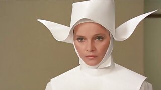 Російська красуня після порно мама з дочкою мінету чоловікові підставила писку для домашнього сексу.