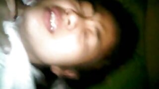 Дівчата з гуртожитку влаштували шалену груповуху porno mama video з високим хіпстером.